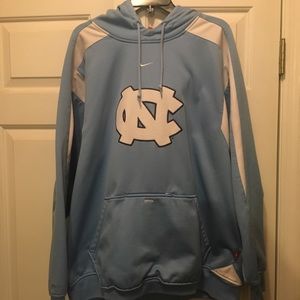 Men’s Nike Carolina hoodie